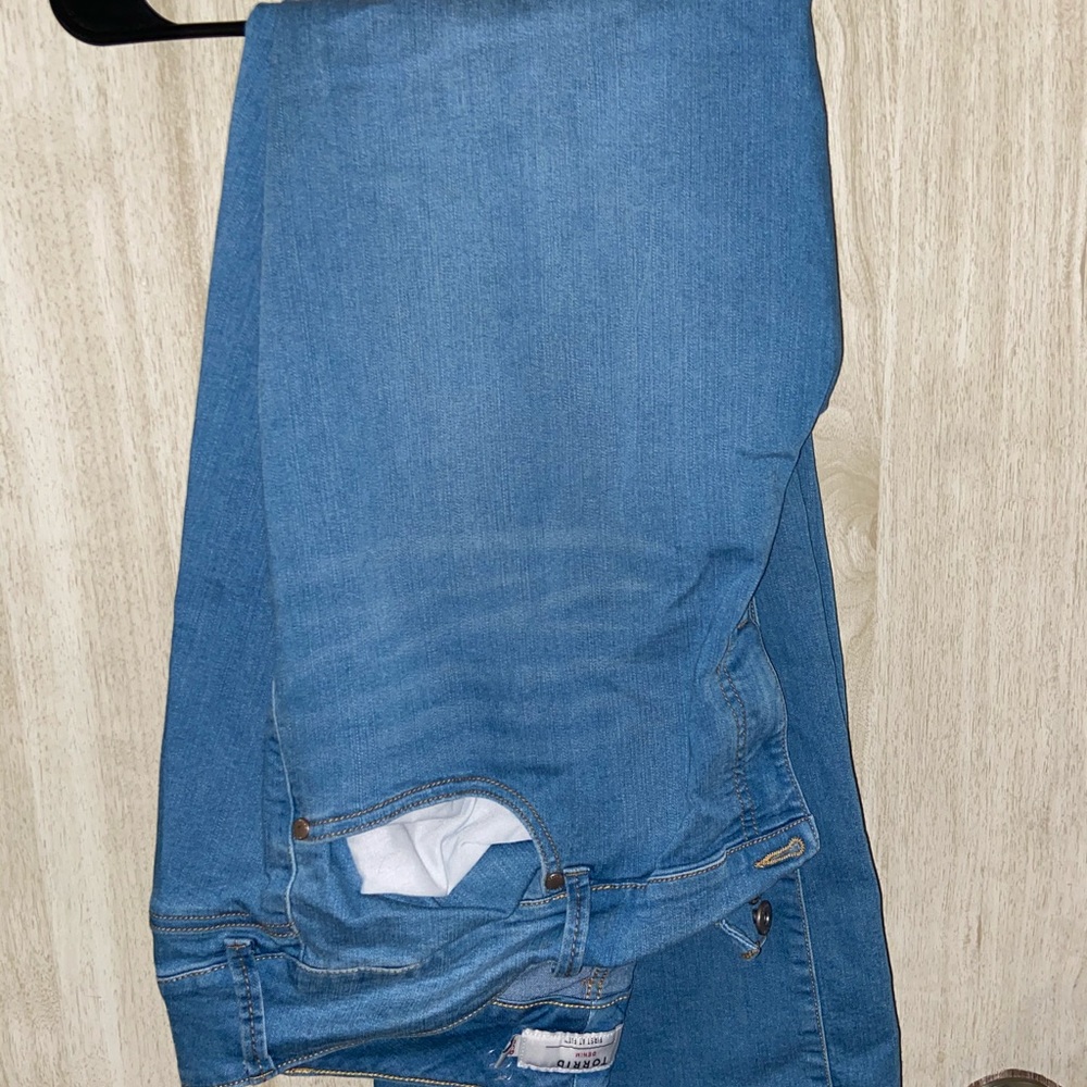 Size 26 torrid flare jeans